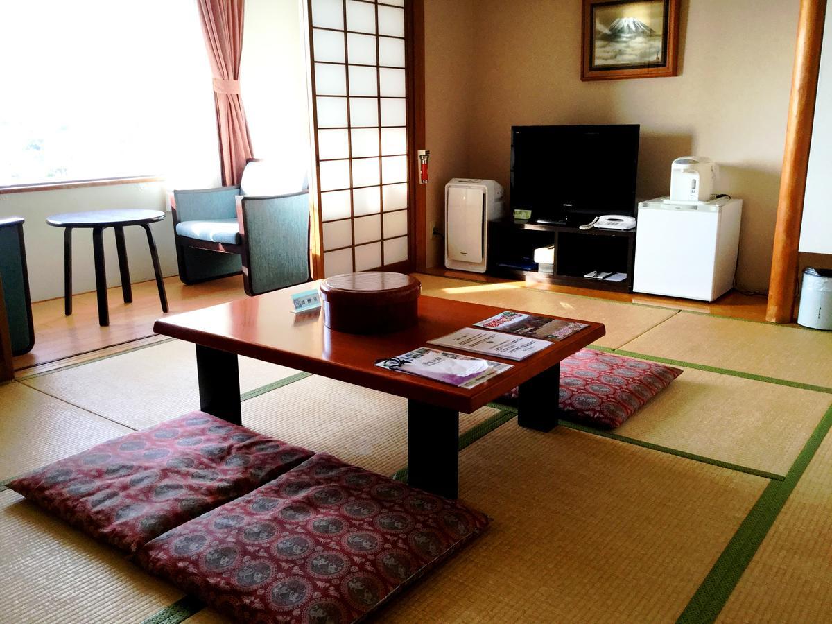 ホテルShiawase No Mura 神戸 エクステリア 写真